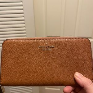 Kate spade wallet